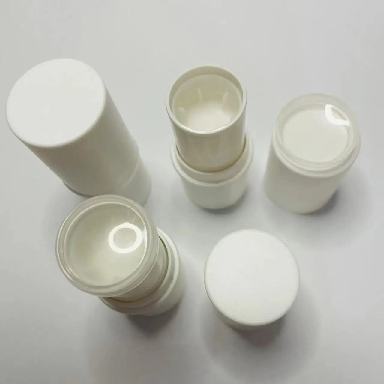 6g Cylinder Solid Deodorants Tubes Green Lip Balm Container Empty Lipstick Bottle Cleansing mask stick