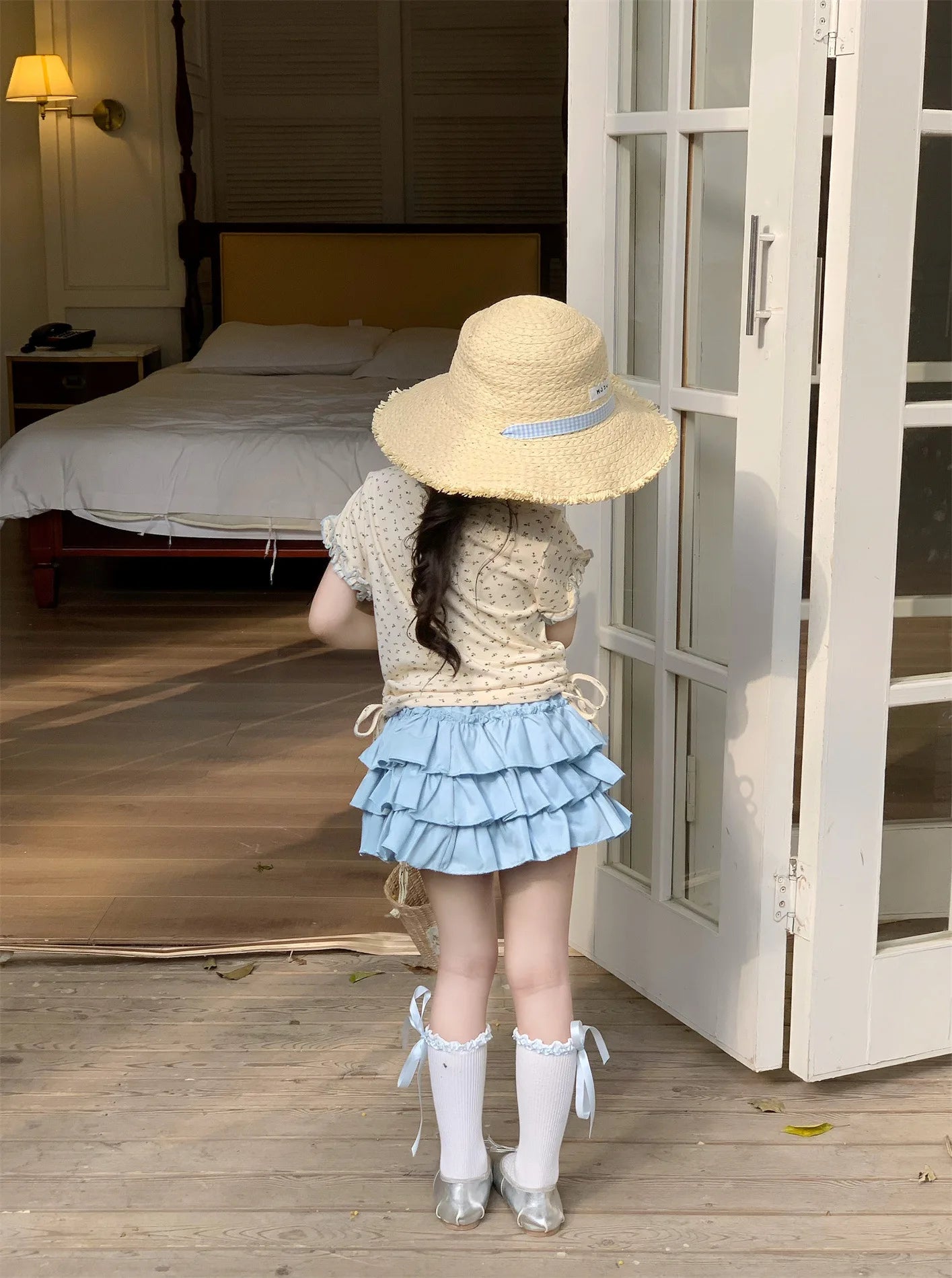 Baby Set 2025 Short Sleeved T-shirts New Summer Floral Top for Girls Solid Cake Skirt Two-piece Set