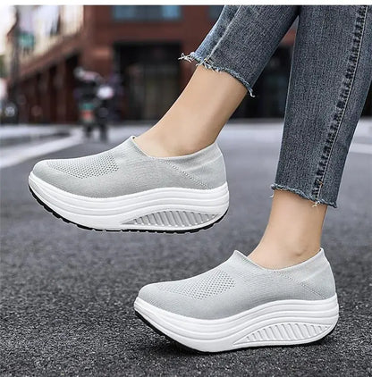 2024 Sneakers Shoes Women Footwear Platform Sneakers Trainers Shoes Ladies Loafers Chunky Sneakers Slip On Mujer Shoes Woman