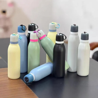 Large - Capacity Water Bottle: for Outdoor Activities & on - The - Go Hydration for Outdoor Enthusiasts & Active Lifestyles