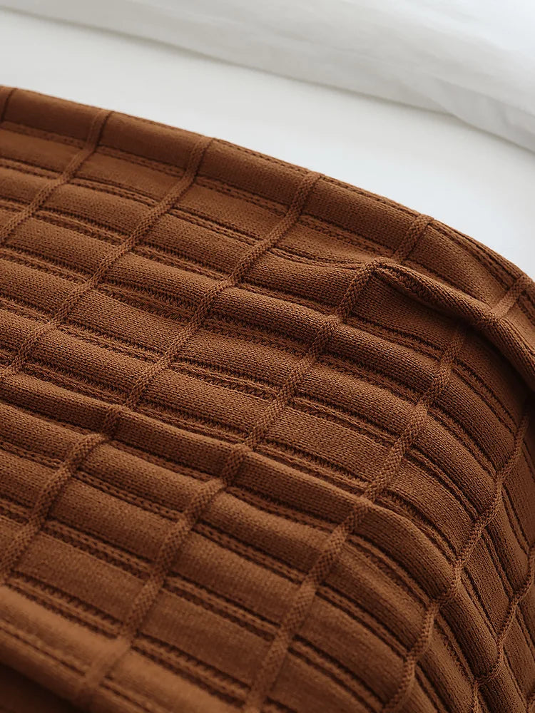 American-Style Thickened Knitted Wool Cover Blanket Solid Color Simple Bed End Towel Blanket Multifunctional Decorative Blankets