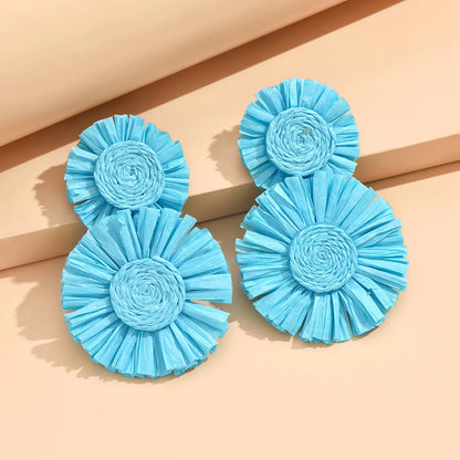 Bohemian A Pair of Bold Sunflower Hand-Woven Raffia Earrings in A Variety of Colors Suitable for Beach Vacation Balls