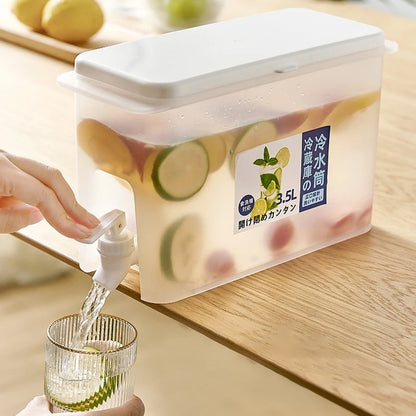 3.5L Water Kettle With Faucet Beverage Dispenser Cold Juice Lemonade Drinks Bucket Liquid Storage Tank Outdoor Fridge Organizers