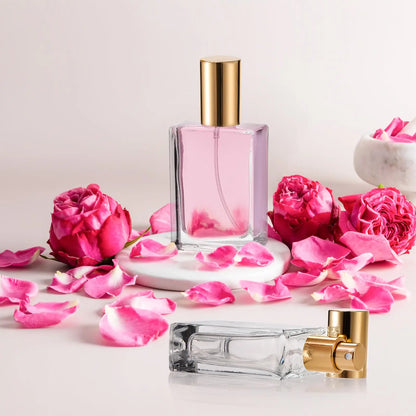 12pcs+4 accessories 30ml glass bottles, including 12 spray bottles, 1 funnel, 1 dispensing artifact, 1 straw, 1 syringe