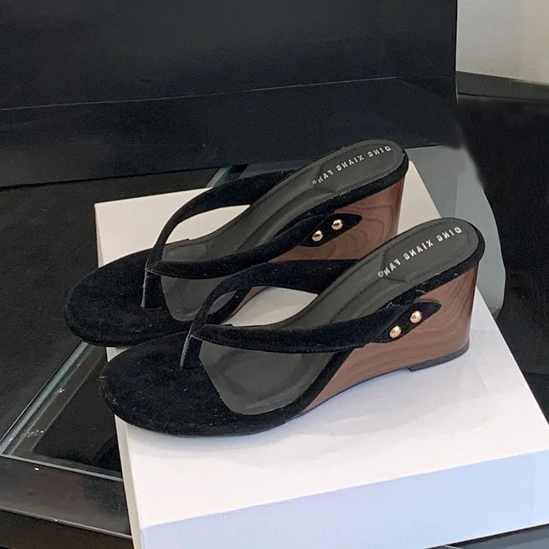 Female Flip flops Footwear Ladies Wedges Slippers Shoes New In 2025 Fashion Round Toe Women Heeled Sandals Slippers Shoes