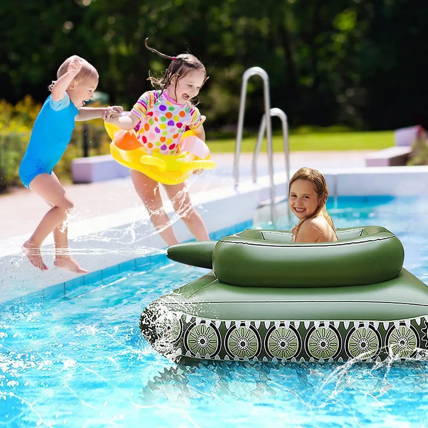 PVC inflatable tank water spray truck  water battle  water spray toy   pool water play   water gun  floating row