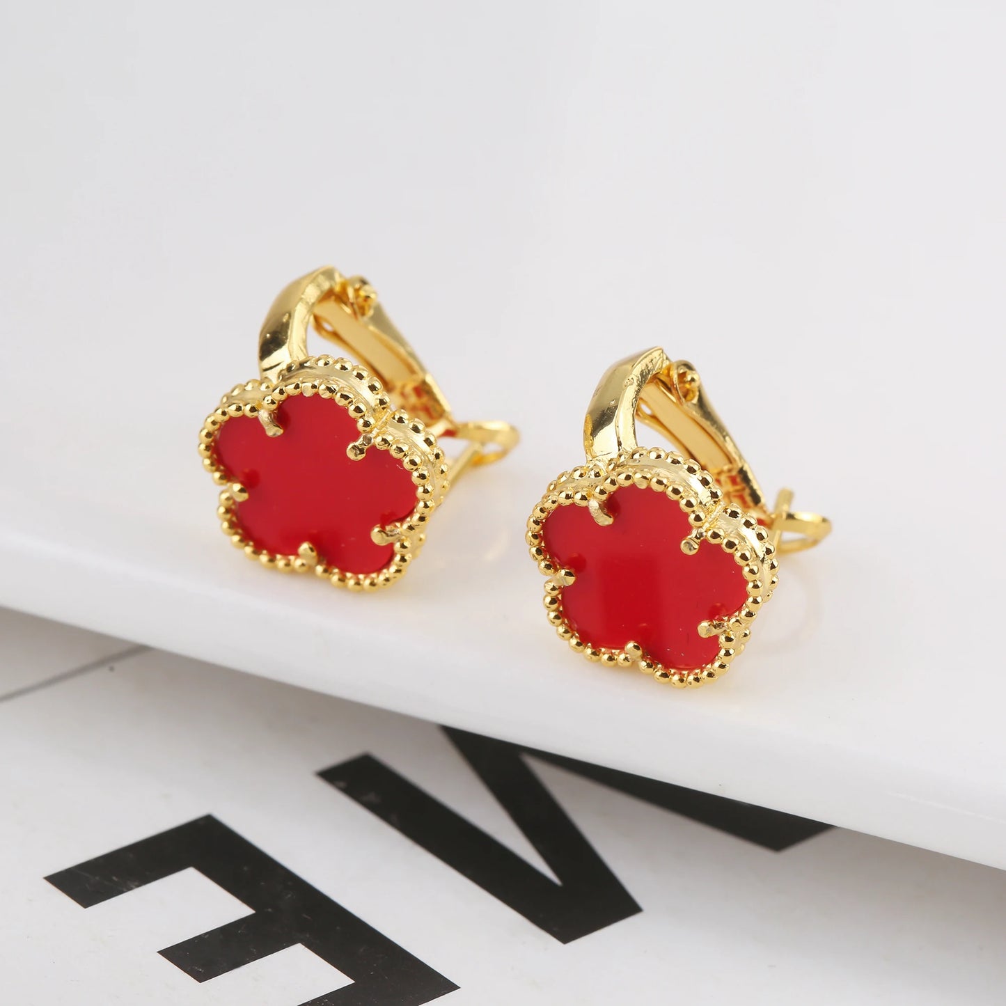 Irregular New Double Sided Natural Stone Shell Plant Five Leaf Flower Jewelry Set Necklace Earrings Women's High Quality Clover