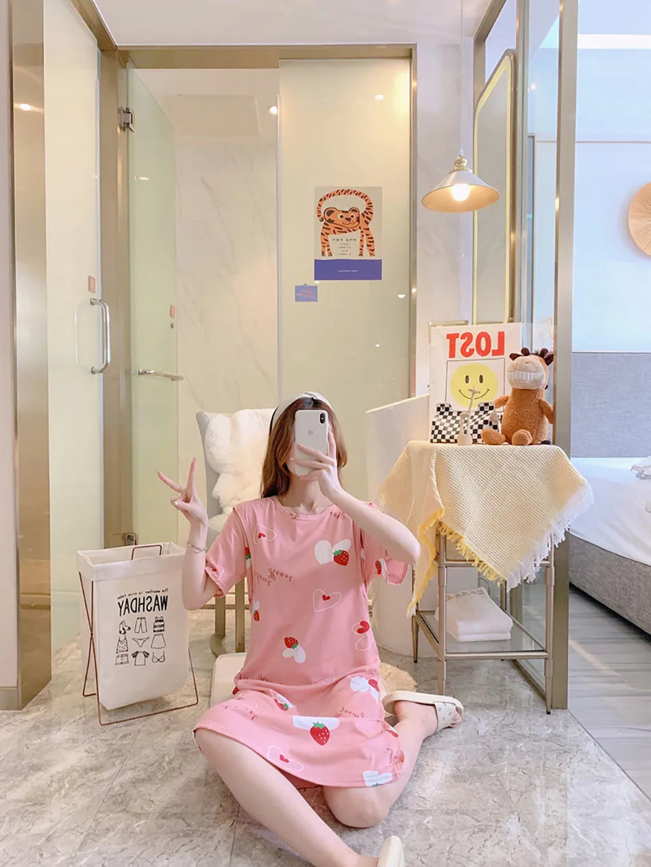 Maternity Clothings Nursing Dresses Breastfeeding Sleepwear Pattern Printing Cheerful and Lively Girl Feeling for Pregnant Women