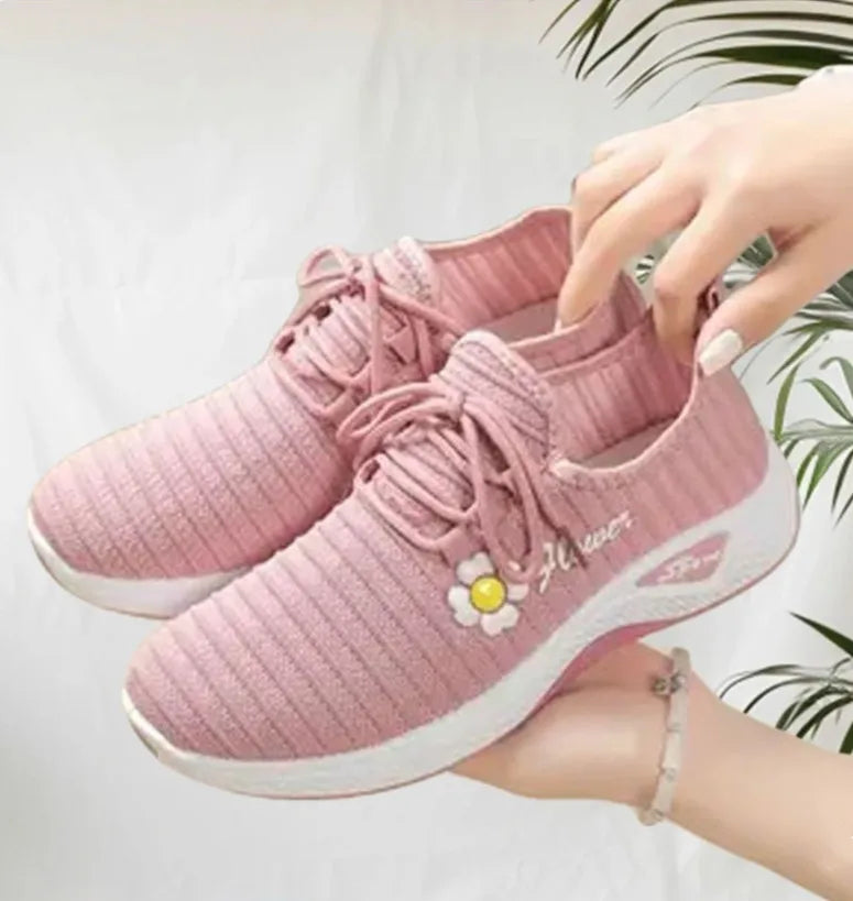 Women's Sneakers 2025 New Spring and Summer Fashion Versatile Soft Sole Lightweight Casual Running Shoes for Children
