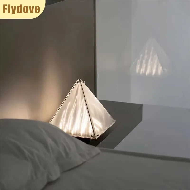 Bedroom Bedside Decorative Art Lamp Pyramid Living Room Floor Lamp Designer Light and Shadow Study Atmosphere Glass Desk Lamp