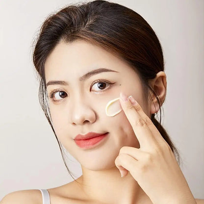 Ginseng Face Cream Firming Brightening Water Moisturizer for Smooth, Radiant Skin, Anti-Aging Skincare Facial Cream Skincare