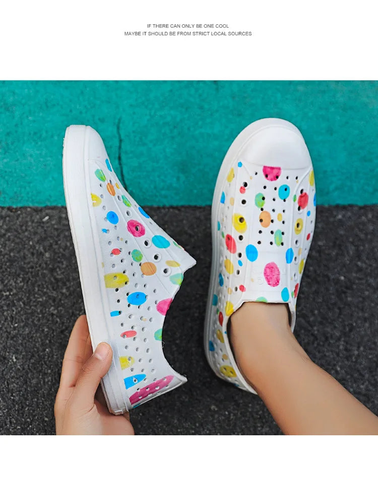 Child Sandal Women Garden Sandals Kid Boy Girl Garden Cave Shoe Graffiti Diy  Casual Outdoor EVA Beach Summer Sandal Holey Shoes