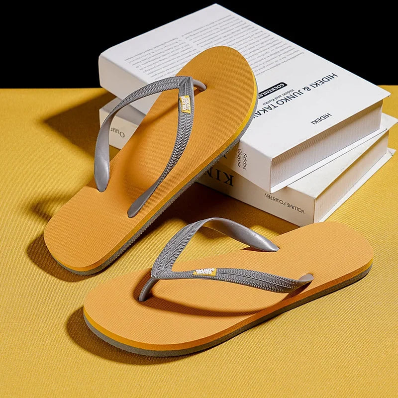 Men's Flip Flops 2025 Summer New Casual Versatile Clip Toe Beach Shoes Trendy Outerwear Anti Slip Cool Slippers