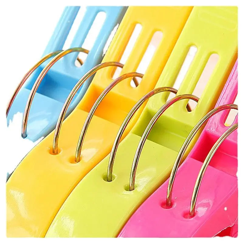 4Pcs Baby Stroller Retaining Clips Large Size Clothes Pegs Pins Bed Sheet Clips Towel Clamp Drying Racks Stroller Accessories