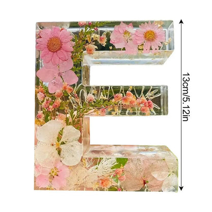 Floral 26 Letters Night Lights Decorative Resin Lamp with Initial Letter & Dry Flower Creative Table Light Night Lamp Glowing