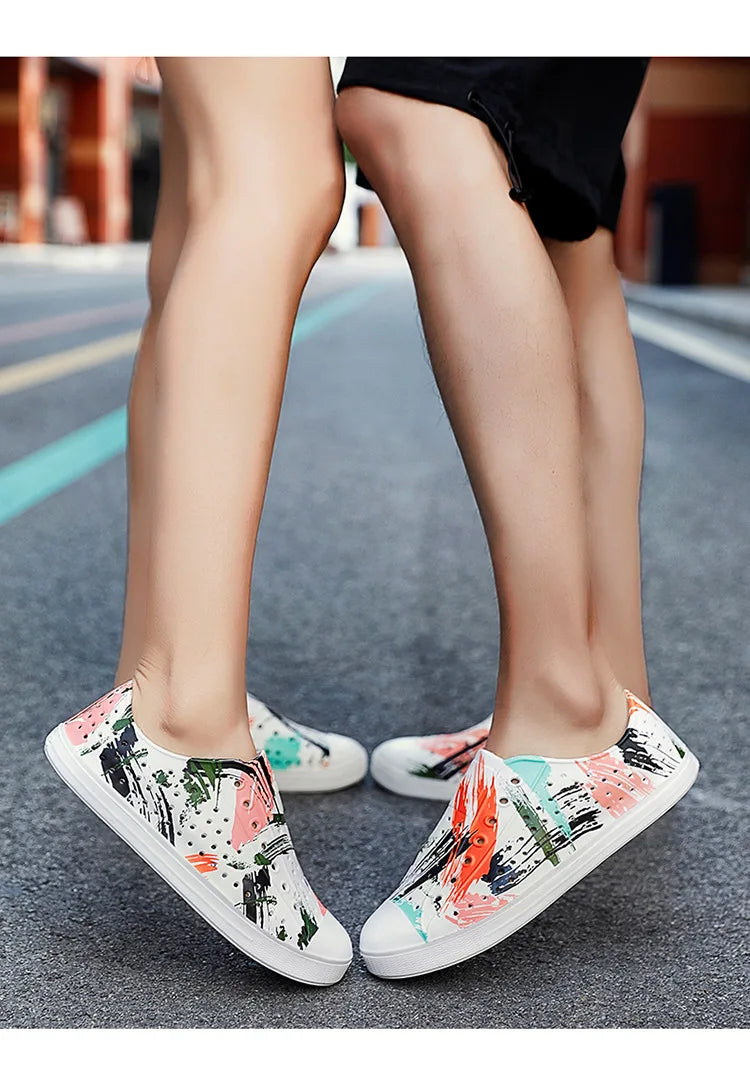 Kid Boy Girl Garden Cave Shoe Child Sandal Women Garden Sandals Graffiti Diy Casual Outdoor EVA Beach Summer Sandal Holey Shoes