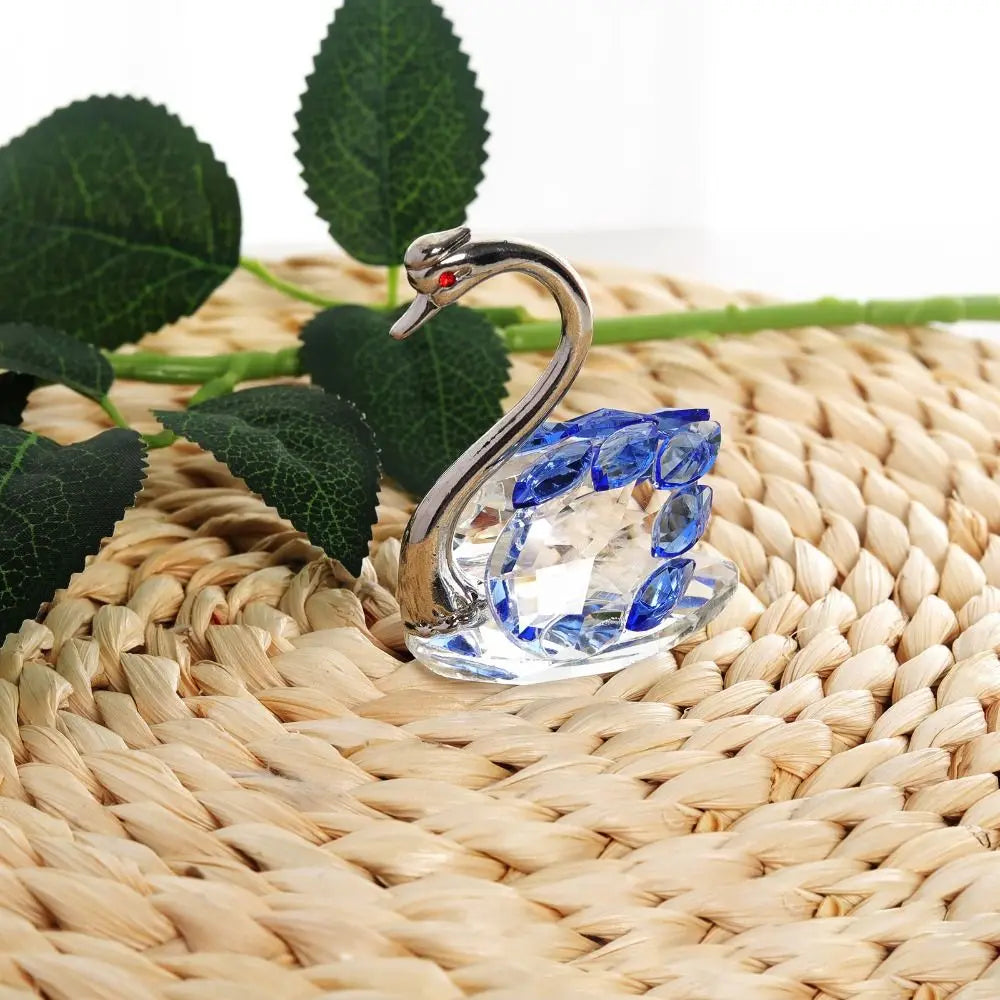 Beautiful Glass Home Decoration, Cute Swan Statue, Home Decoration, Dining Table Family Collection Gift, Home Crystal Decoration