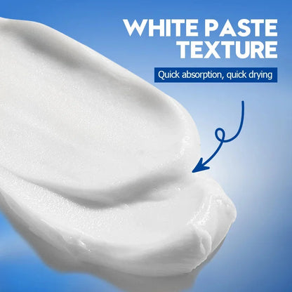 Men Lip Balm Moisturizing Hydration Fading Lip Lines Anti-Cracking Remove Dead Skin Refreshing And Not Greasy Exquisite Lip Care