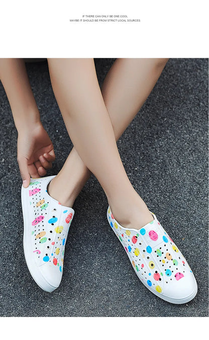 Child Sandal Women Garden Sandals Kid Boy Girl Garden Cave Shoe Graffiti Diy  Casual Outdoor EVA Beach Summer Sandal Holey Shoes