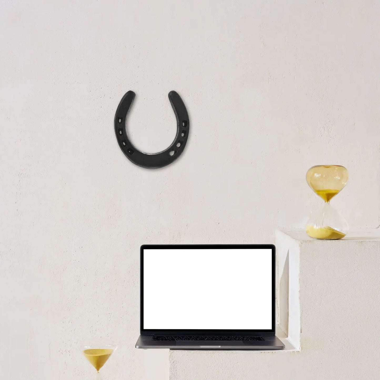 Large Decorative Horseshoes Cast Iron Horseshoe Wall Hanging Metal Wall Sculpture Horseshoe Shaped Decorations Iron Figurines