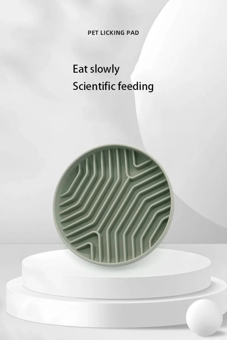 Non-slip Silicone Pet Slow Food Bowl Anti-choking Anti Knockover Cat Slow Feeder Mat with Suction Cup Dog Accessories