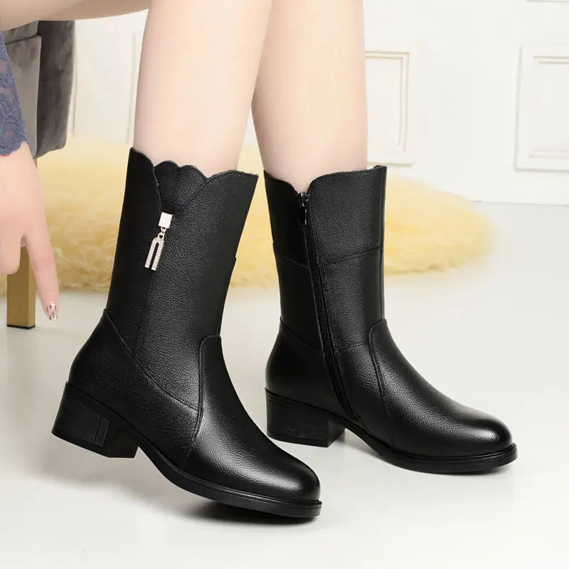Footwear Half High Women's Boots Middle Heel Shoes for Woman Black Rhinestone Mid Calf Fashion 2024 Designer Luxury Goth Pu Boot