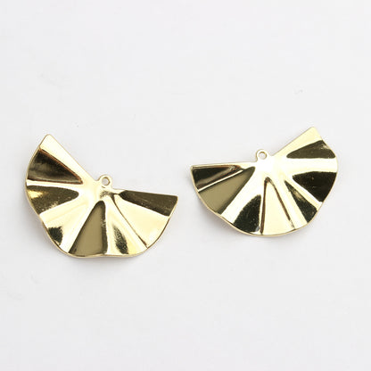 Unique Design Zinc Alloy Charms in Half-moon Shape for Handmade Crafts