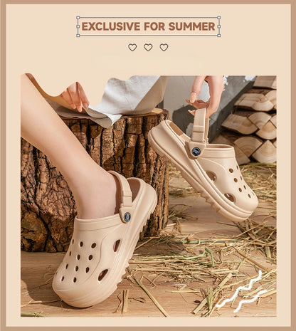 Women Clogs 2024 New Arrival Thick Platform Sandals Comfortable Fashion Slippers Summer Beach Slides