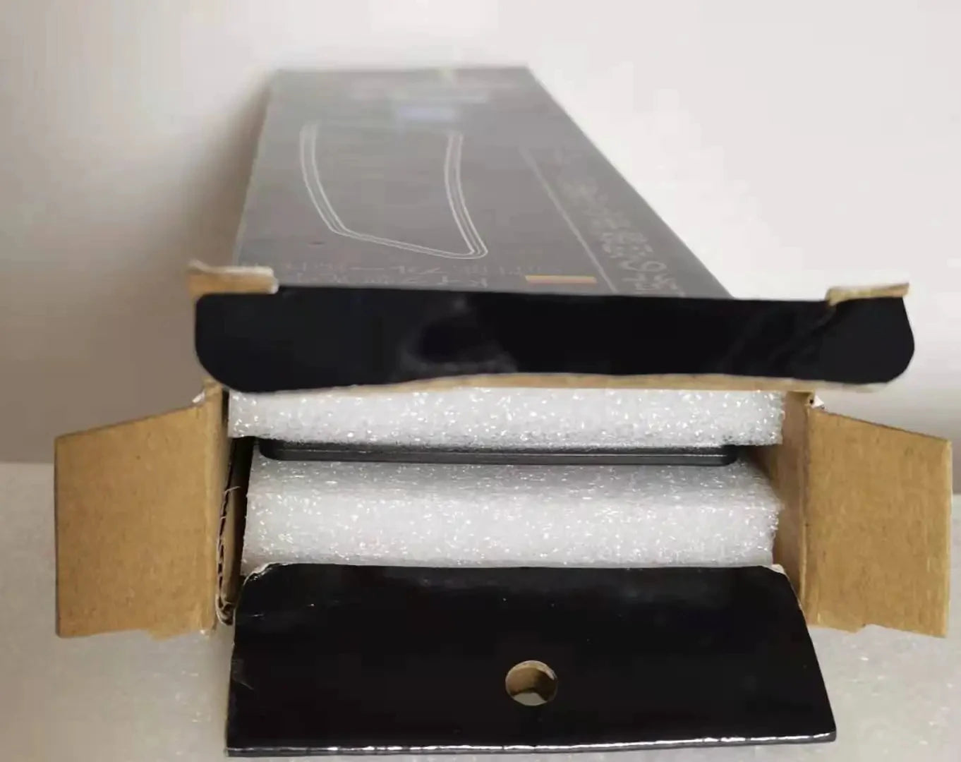 Car interior large field of view rear-view mirror anti-glare reversing auxiliary mirror Car modification wide-angle curved mirro