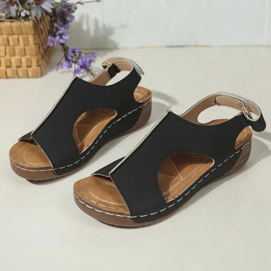 Plum-size Velcro platform sandals women's car stitched breathable hollow wedge beach sandals