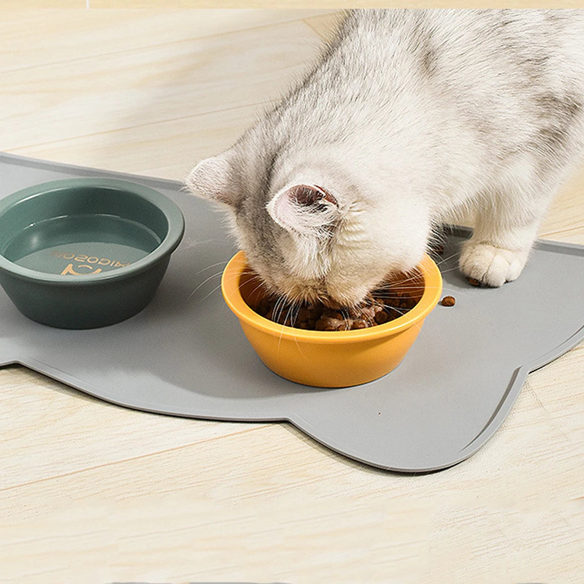 Silicone Pet Feeding Dog Cat Bowl Food Mat Non-Stick Waterproof Pet Food Feeding Pad Puppy Feeder Tray Water Cushion Placemat