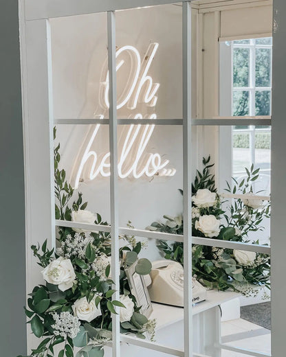 White Phone Booth with Audio Guestbook Phone London Wedding Telephone Booth for Wedding Events Decoration