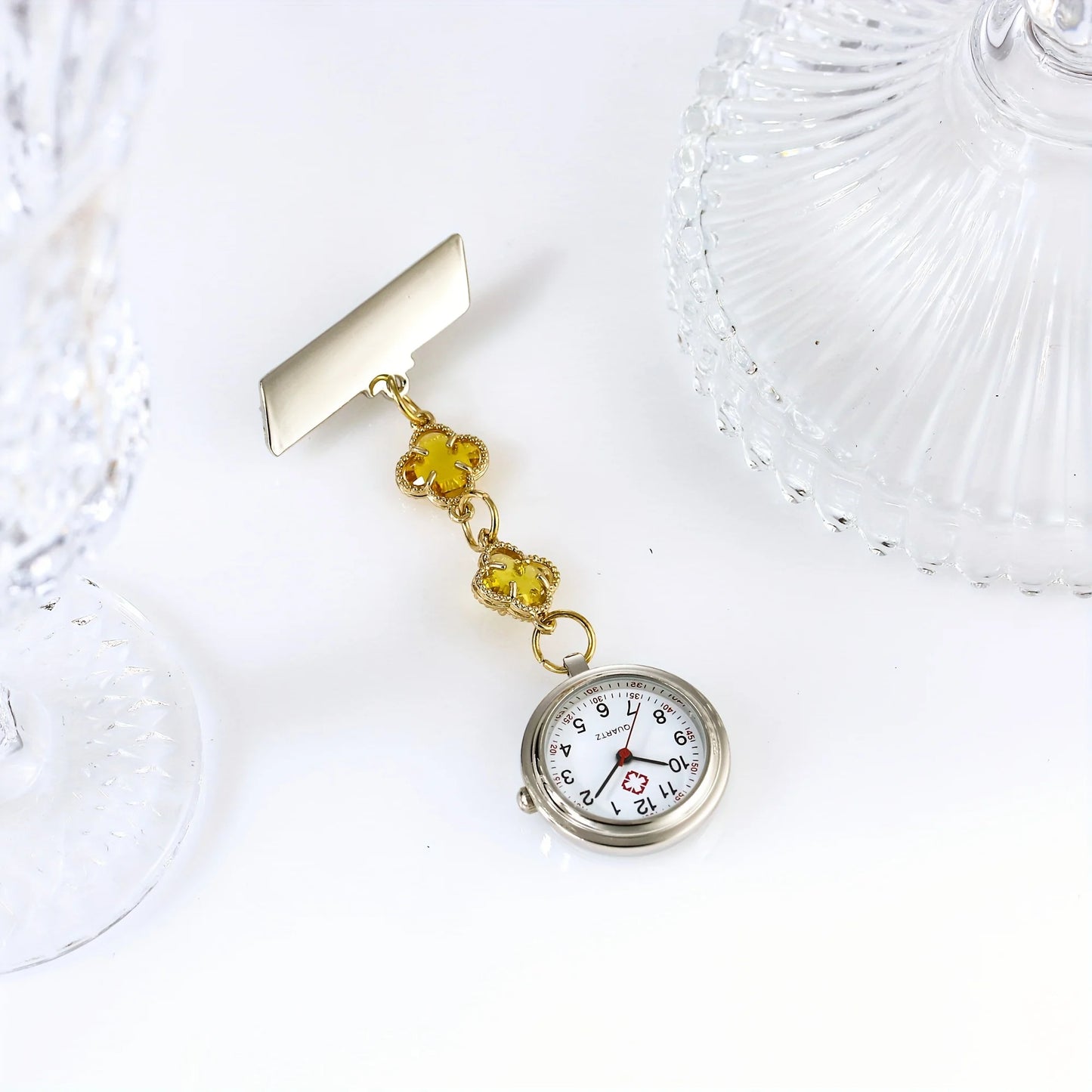 1pc new nurse watch chest watch fashionable and cute quartz pocket watch simple hanging watch simple hanging watch