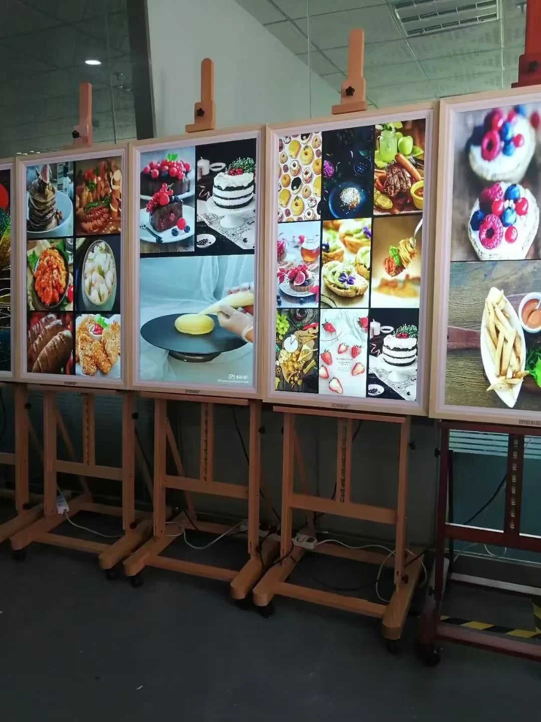 21.5-65 Inch Wall-mounted Digital Photo Frame Solid Wood Smart Advertising Machine Digital Electronic Art Painting LCD Screen