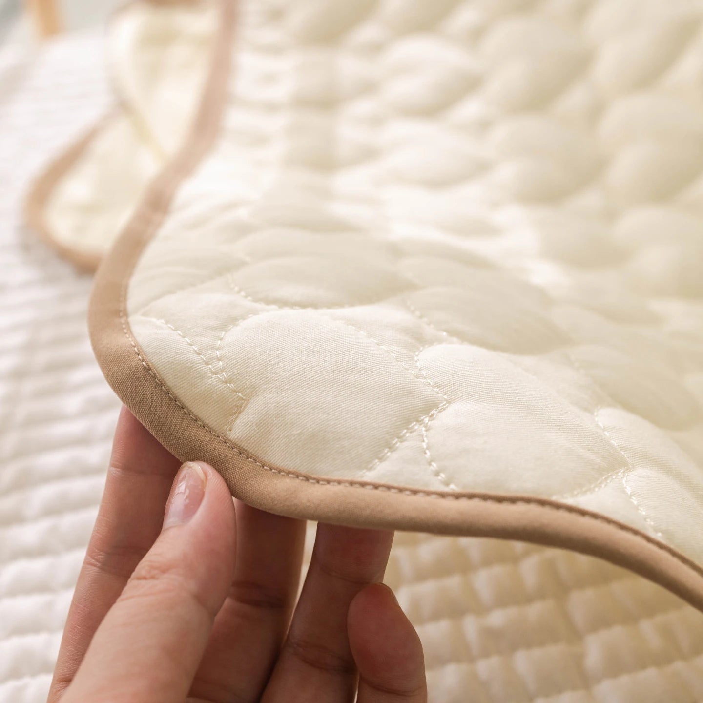 Waterproof Baby Diaper Mat Portable Cotton Changing Pad Cover for Newborn Cartoon Changing Table Baby Items