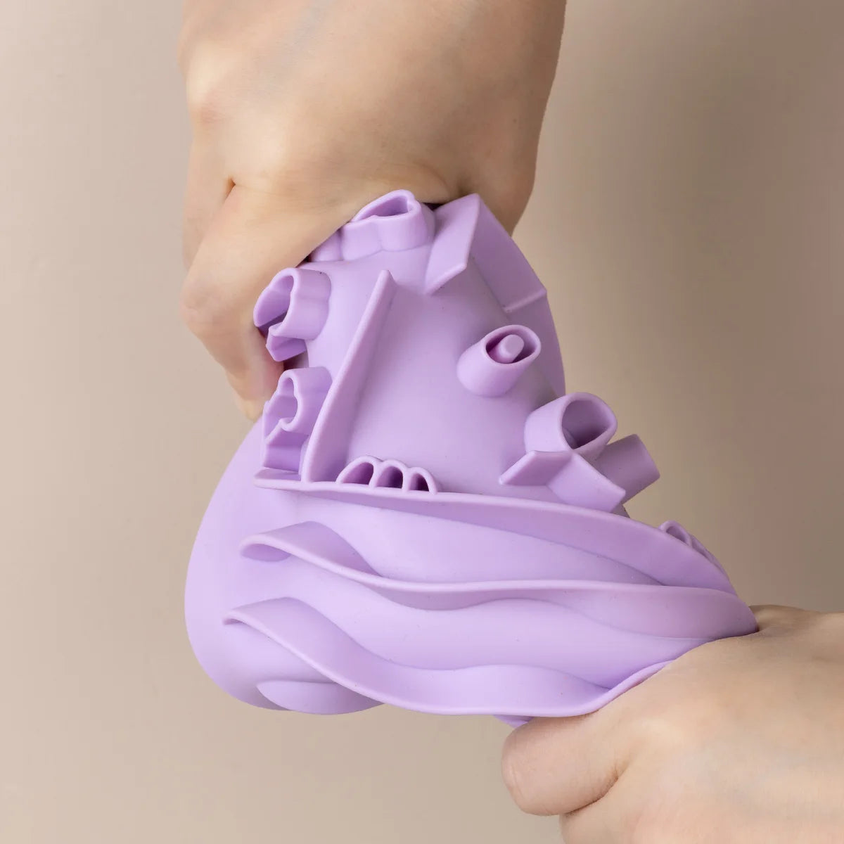 1Pc Silicone Pet Slow Feeder Food Lick Mat  Anti-Slip Lick Bowl for Dogs and Cats