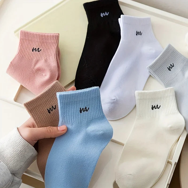 5 pairs of short sports socks for one sale, comfortable and breathable short socks sock