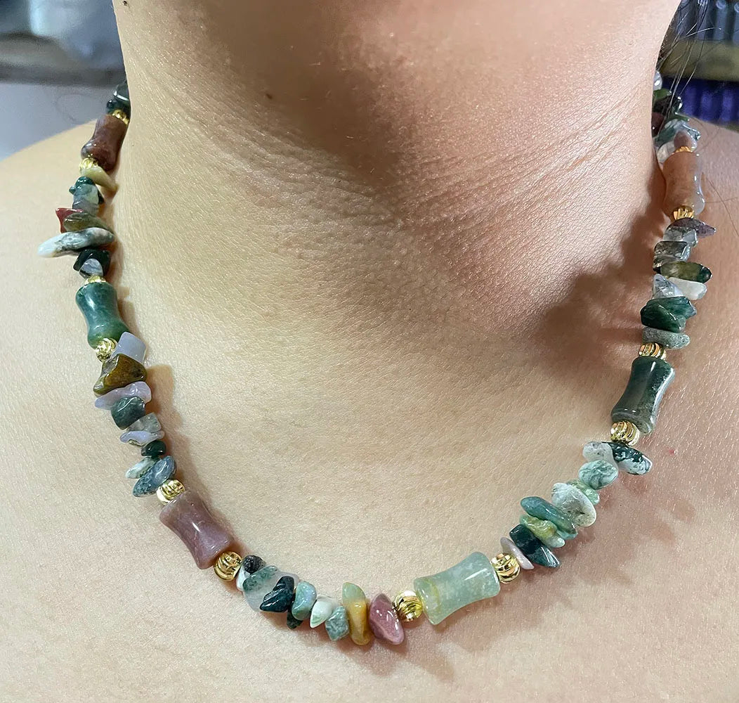 Unique design Pearl women's handmade pink colorful irregular gravel face necklace popular gift banquet party trendy charm.