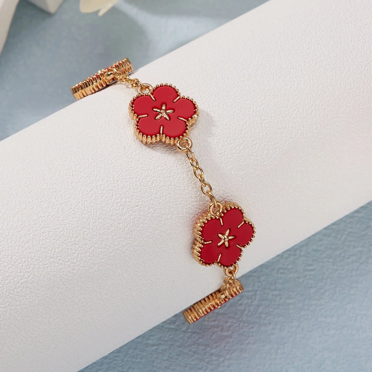 Light Luxury Double-sided Plum Blossoms Bracelets for Women Lucky Five Leaf Flower Adjustable Bracelets Aesthetic Party Jewelry