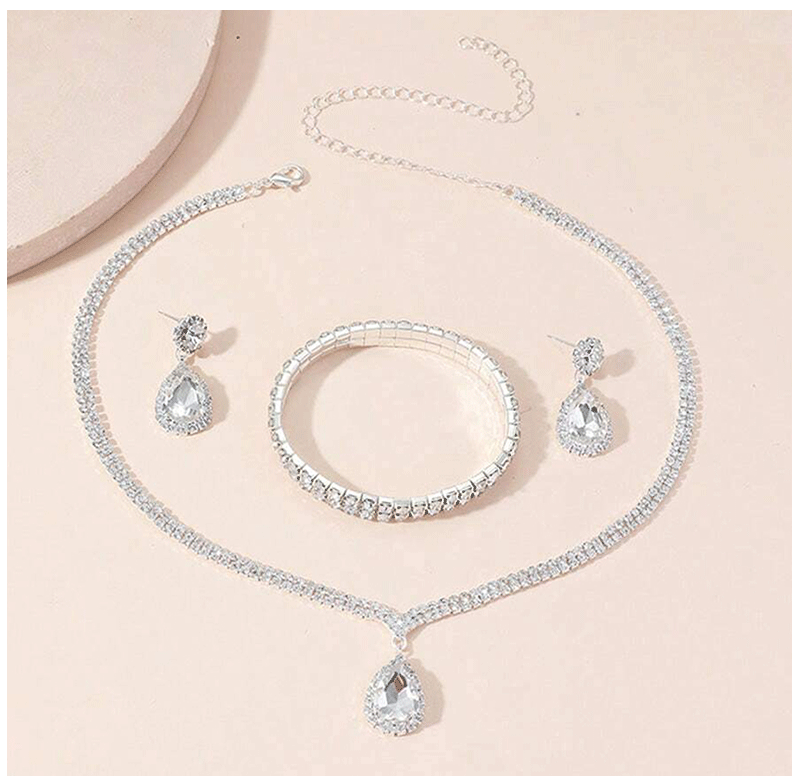 4 Pieces Luxurious Jewelry Set Exquisite Rhinestone Pendant Elegant Women's Crystal Silver Plated Necklace Earrings Bracelet Set