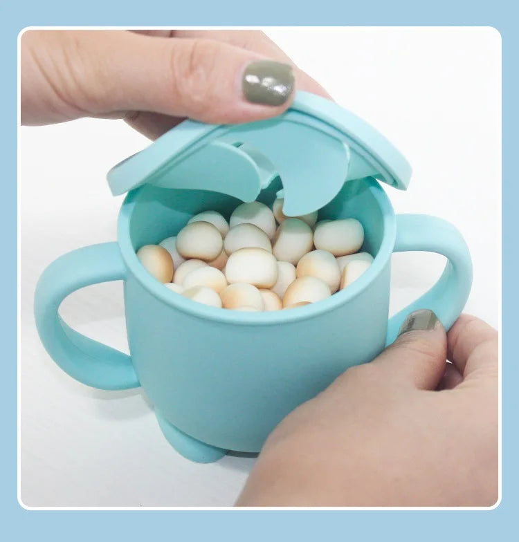 Kids Cup Silicone Food Storage Box Solid Color Baby Sippy Cup Portable Children Snacks Container with Lid Scale BPA Free 200ml
