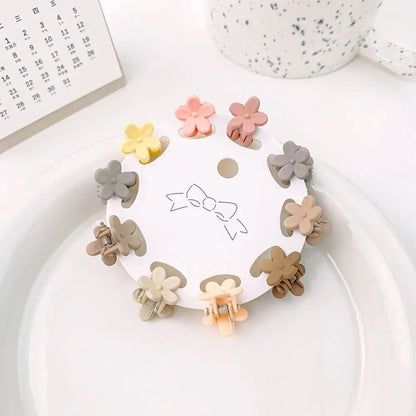 Hair Accessories Mini Hair Claw Frosting Barrettes Flower Mini Hair Claw Hair Ornaments Hair Clip Star Hair Crab Clip Children