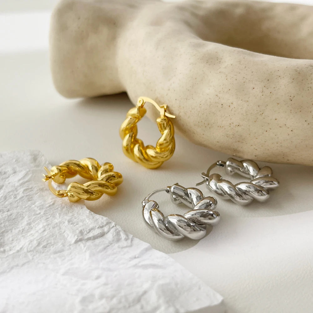 Peri'sBox Trendy Minimalist Twisted Hoop Earring for Women Gold/Silver Color Zinc Alloy Huggie Earrings бижутерия женщин Gifts