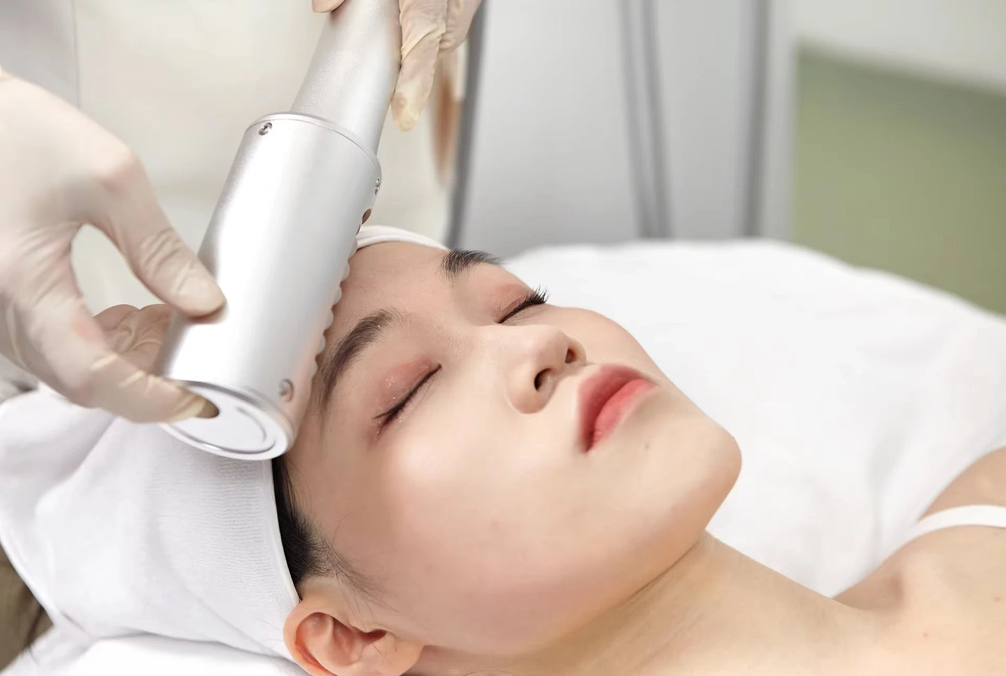 2025 NEProfessional Roller Physiotherapy Roller New Technology Eliminates Pain Anti-cellulite Skin rejuvenation Slimming Machine