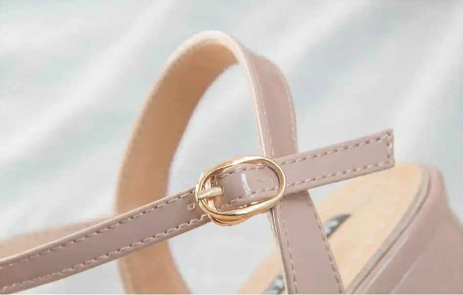 Chunky Sandal Woman Summer New 2024 Orthopedic Roman Wedge Rhinestone Sexy Medium Heel Mirror Luxury Designer Sandals for Women