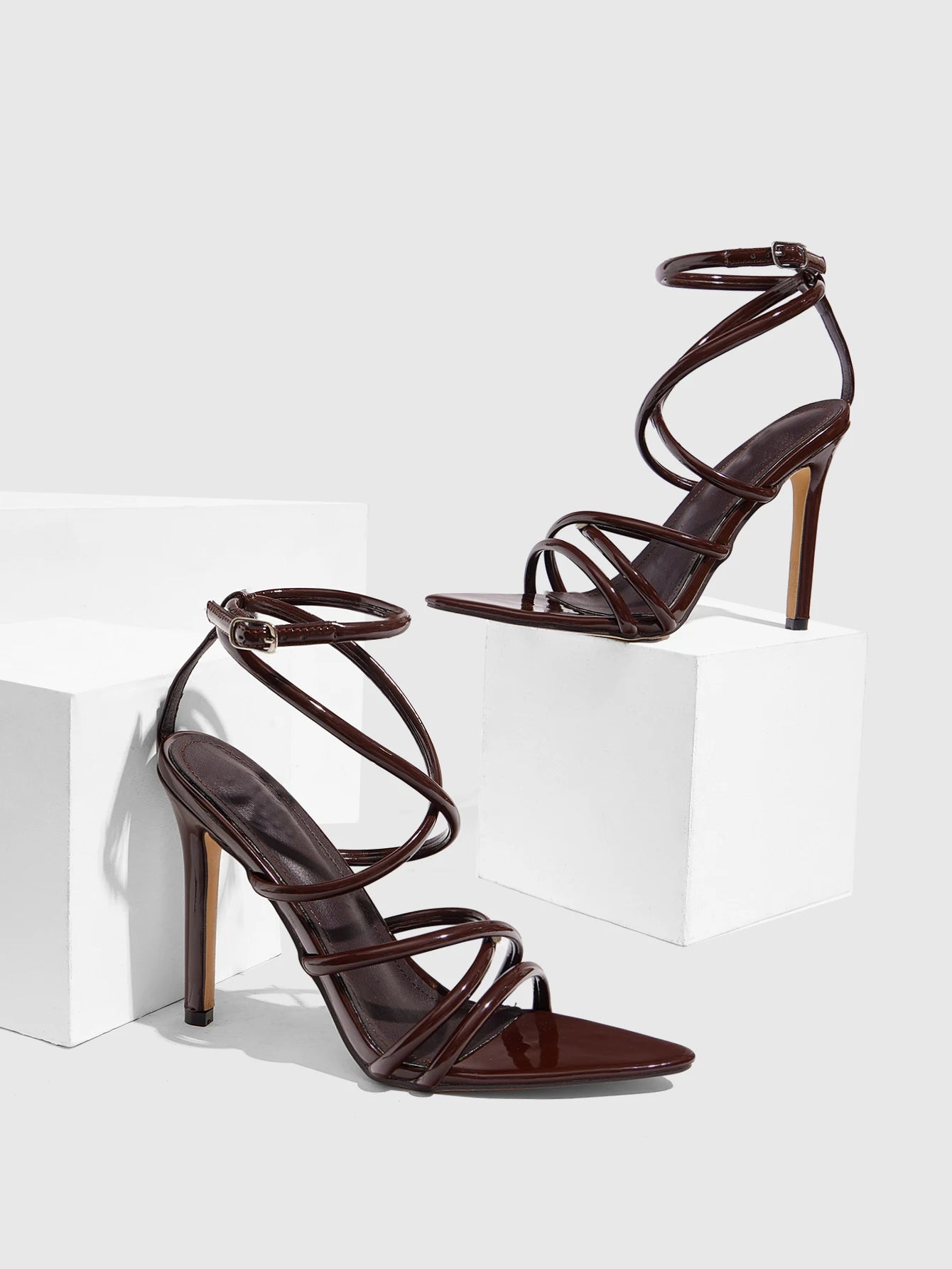 2025 Summer Sexy Ladies High Heels Spaghetti Straps Combination Patent Leather Buckle High Heeled Sandals Women