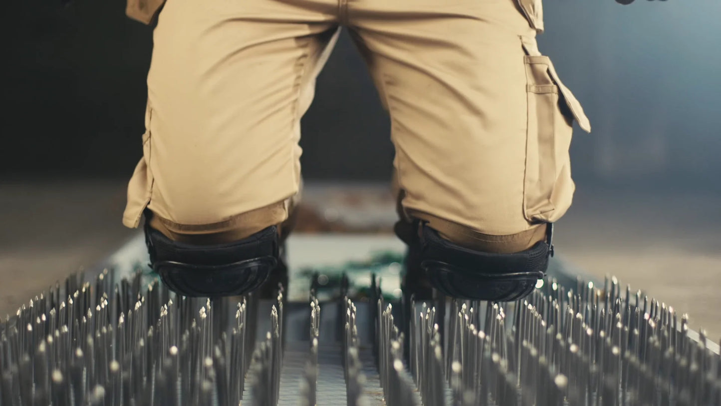 Professional Heavy Duty EVA Foam Padding Knee Pads with Comfortable Gel Cushion and Adjustable Straps for Working, Gardning