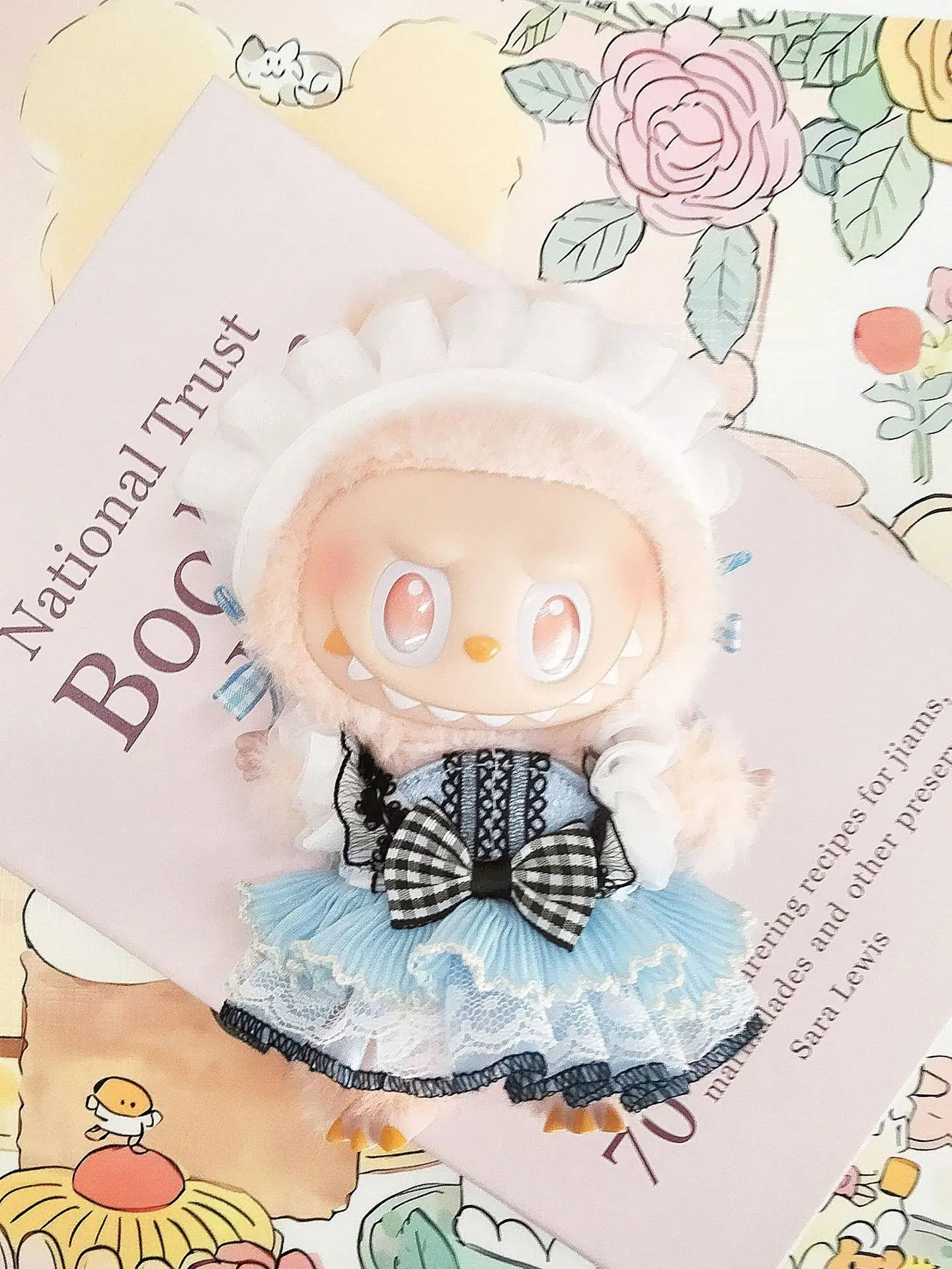 Labubu's Third-generation Baby Clothes, Labubu 3.0 Baby Clothes, Sitting Party Clothes, Blind Box Clothes, 17cm