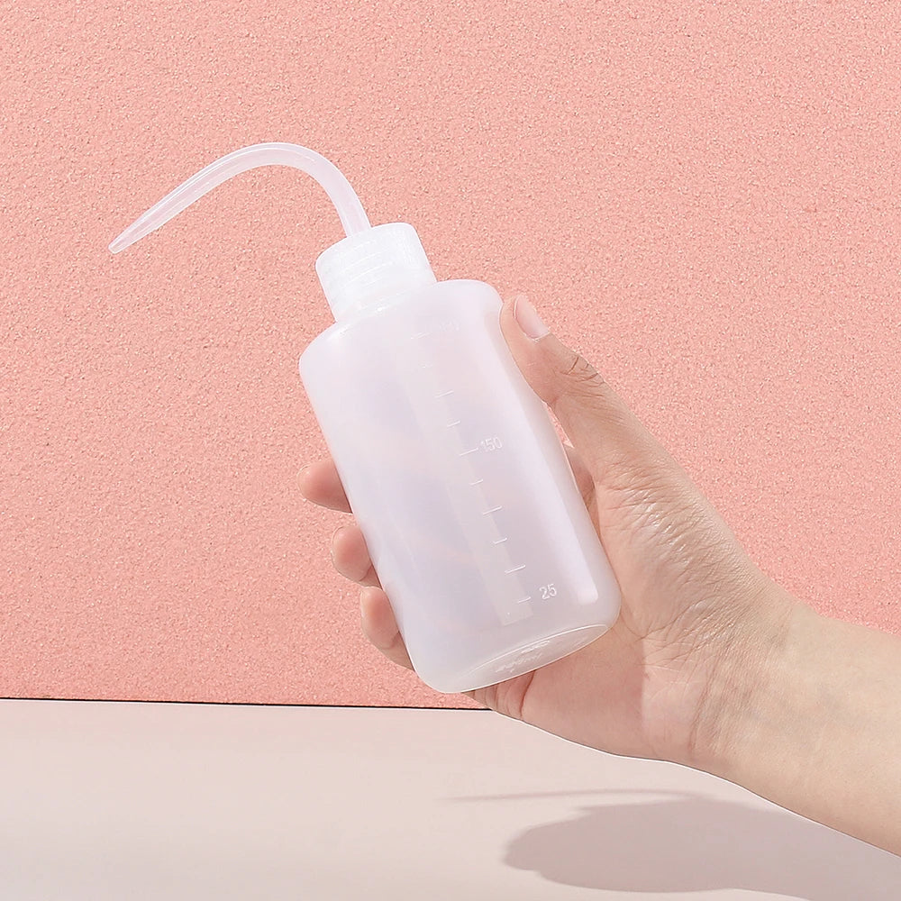 250ml Bulk Squeeze Water Squirt Bottles for Liquids with Narrow Mouth & Scale for Rinse Bottle Watering Tools, Plant Irrigation