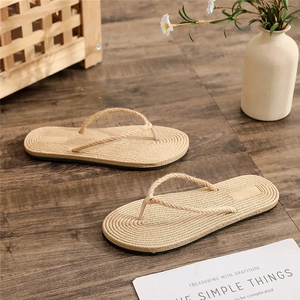 2024 New Flip Flops Women Slippers Ladies Shoes Indoor Outdoor Female Flip-flop Beach Flat Slides Fashion Summer Straw Sandals
